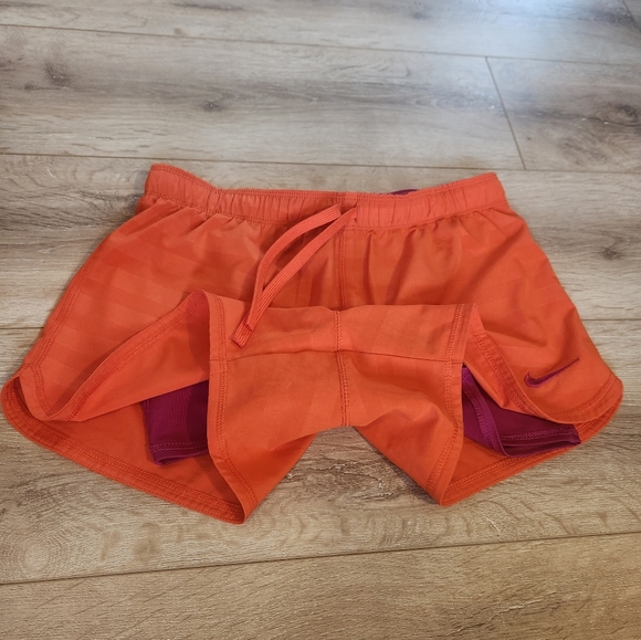 Nike Dri Fit running shorts, women's small - Picture 5 of 6